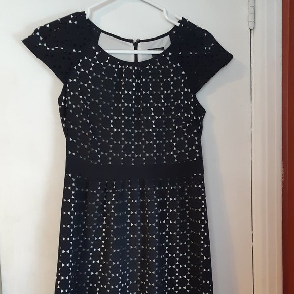 Ann Taylor Petite zip back dress black cuteout dress - Picture 1 of 4